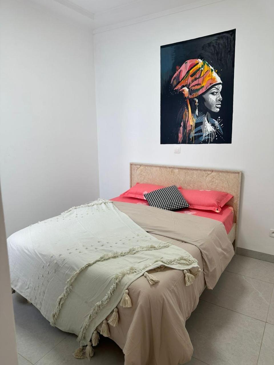 Luxueux Appartements - 2 Pieces Ou 4 Pieces - Quartiers Prises D'Almadies Et Ngor" Dakar Exteriör bild