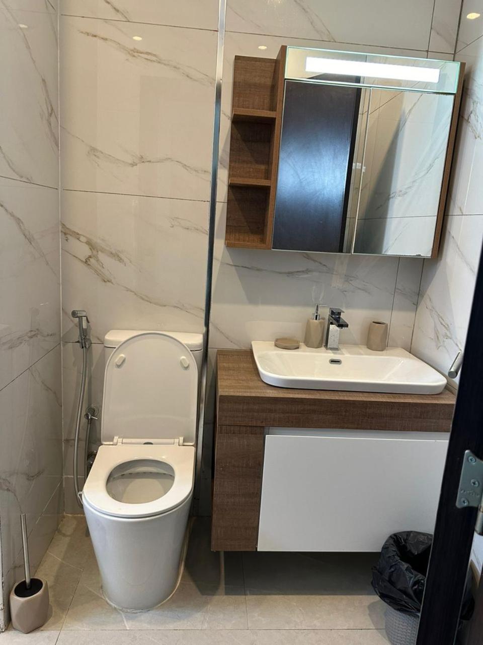 Luxueux Appartements - 2 Pieces Ou 4 Pieces - Quartiers Prises D'Almadies Et Ngor" Dakar Exteriör bild